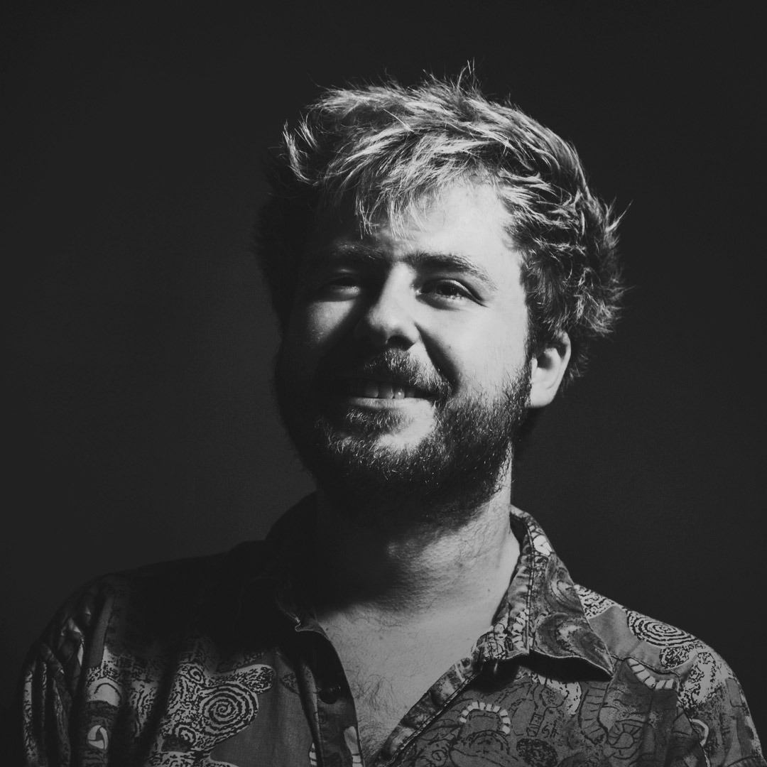 BarTausend-DJ-VictorSimonelli(NYC)-01