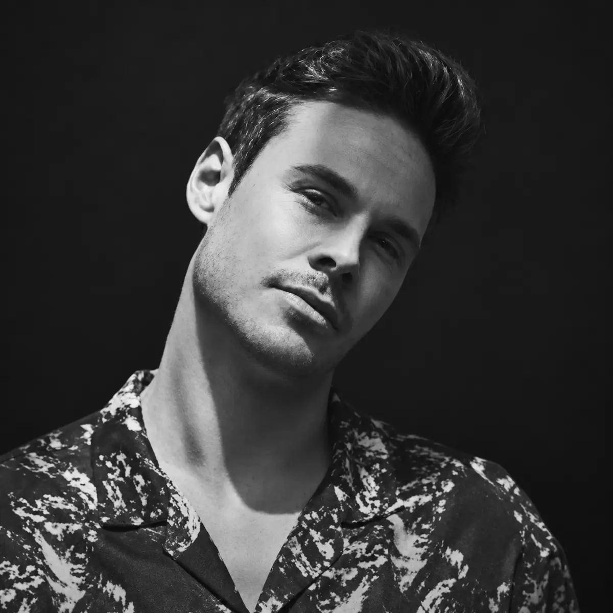 Cedric Marian – DJ bei Bar Tausend Berlin