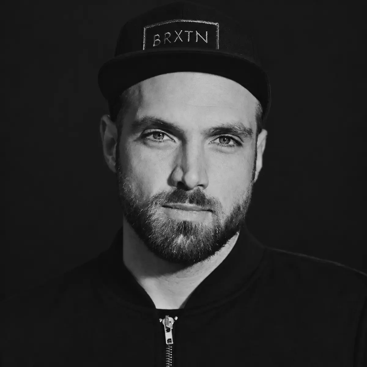 DJ Florian Kruse — Bar Tausend Berlin DJ Florian Kruse — Bar Tausend Berlin