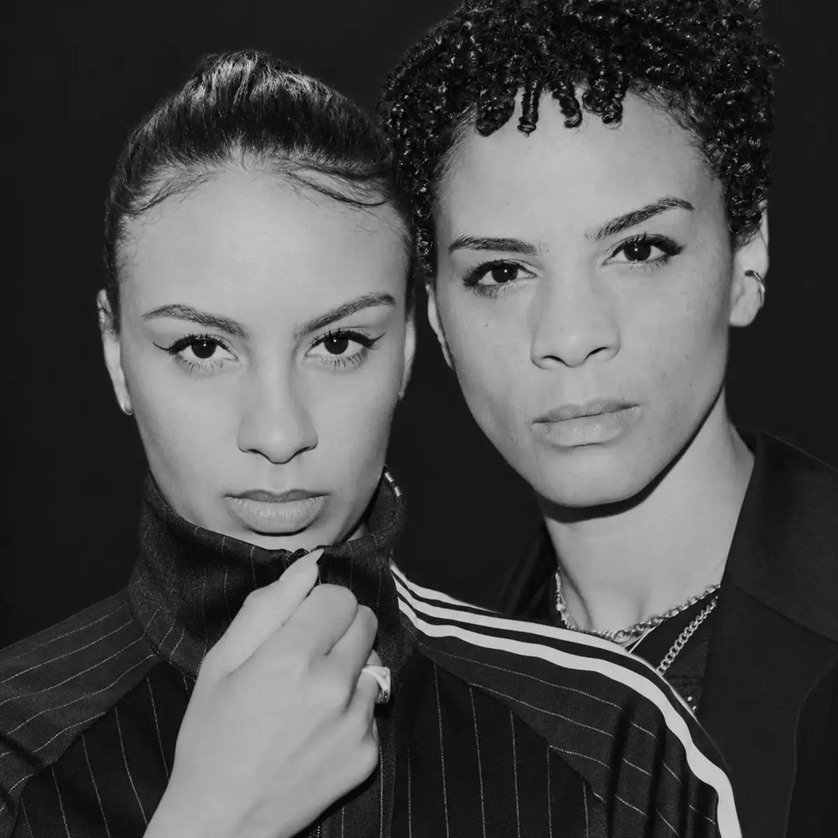 DJ duo House of Molly — Bar Tausend Berlin DJ duo House of Molly — Bar Tausend Berlin