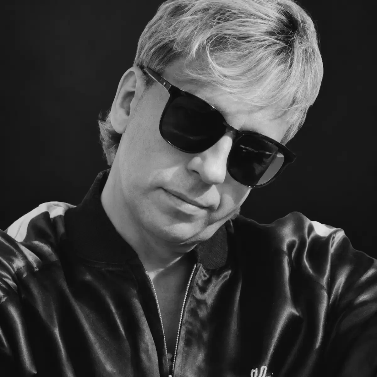 DJ Mike La Funk — Bar Tausend Berlin DJ Mike La Funk — Bar Tausend Berlin