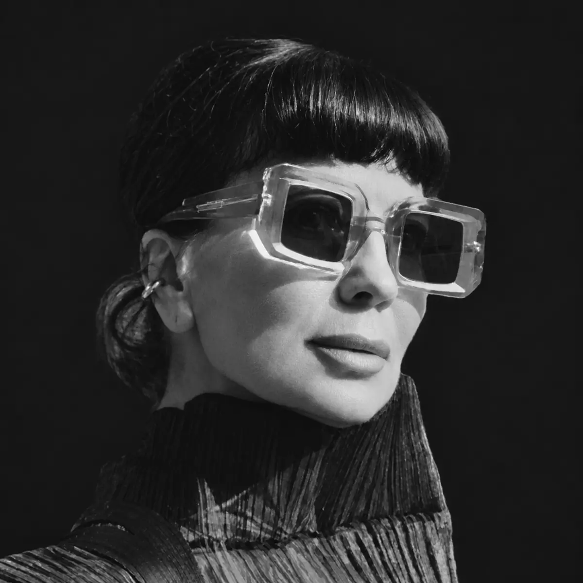 DJ Nina Noctra — Bar Tausend Berlin DJ Nina Noctra — Bar Tausend Berlin