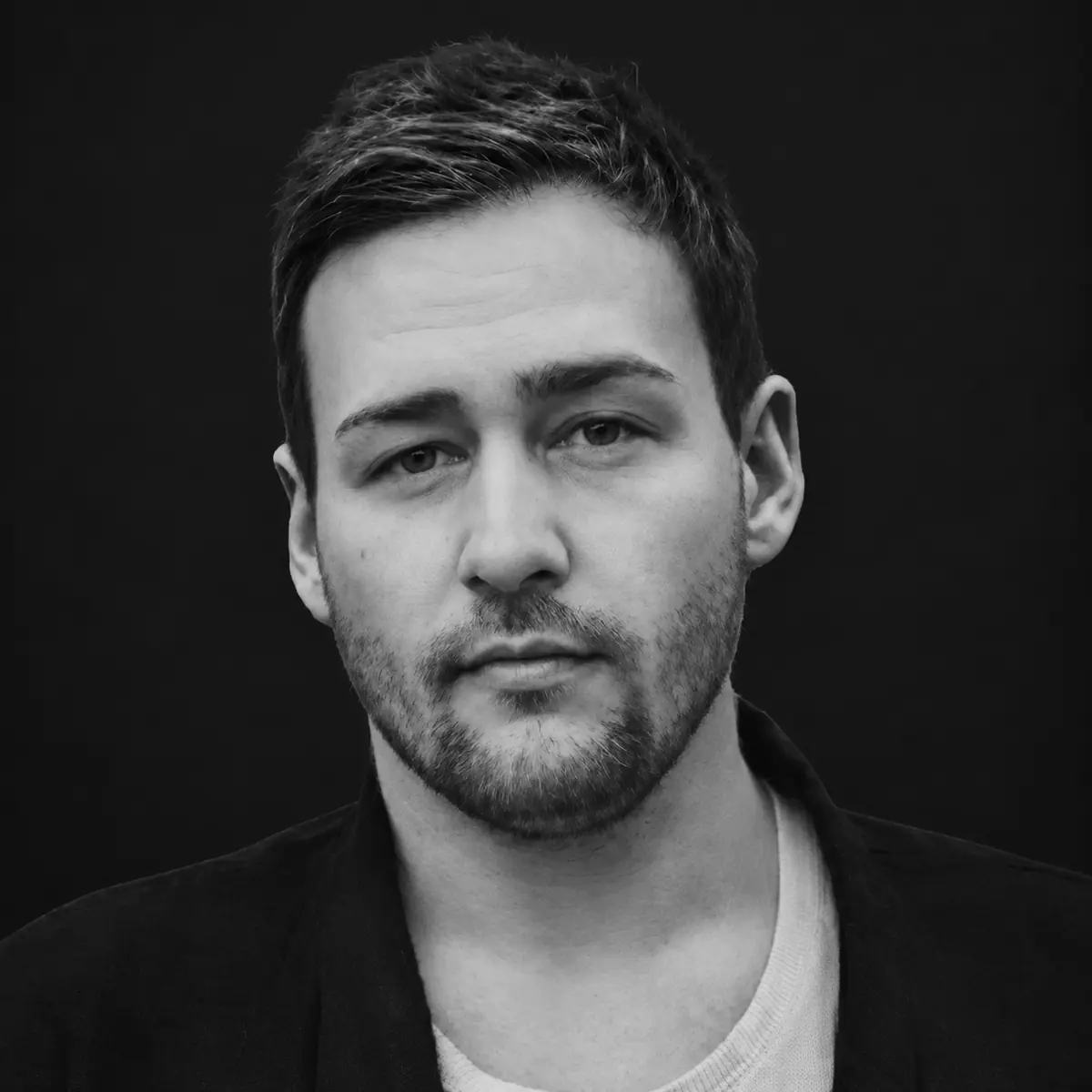 DJ Stephan Licha — Bar Tausend Berlin DJ Stephan Licha — Bar Tausend Berlin
